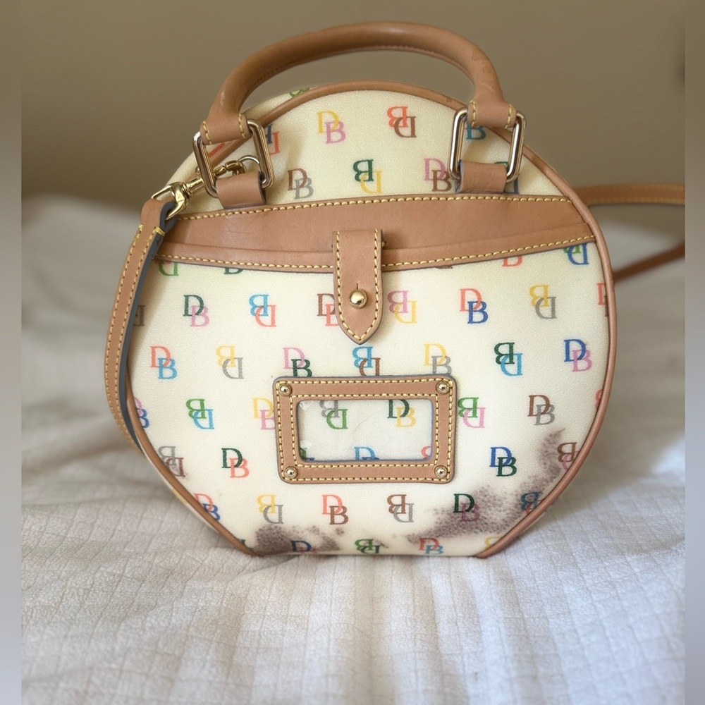Discontinued Dooney And Bourke Circle It Bag - Picture 3 of 15